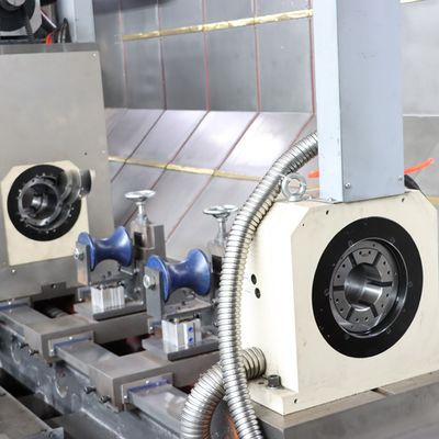 XDEM SCK160-3000 Torno CNC hidráulico com duplo fuso